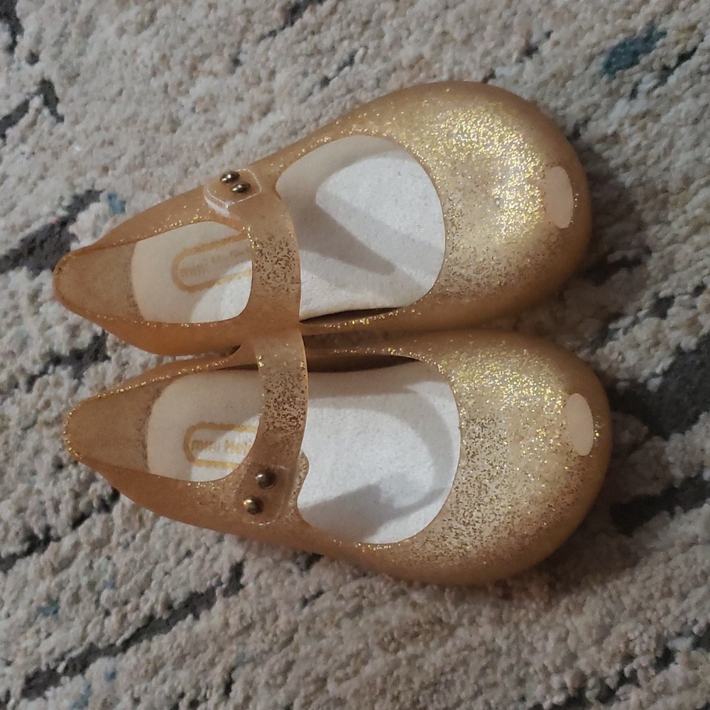 Girls size 6 gold glitter Mini Melissa shoes